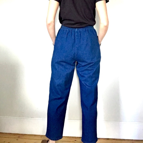 Vintage Chic denim trousers - Picture 9 of 16